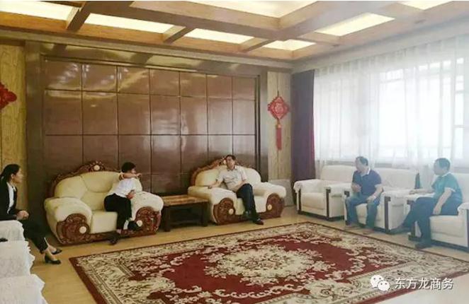 陪同河南汝陽、浙江舟山實地考察新型保溫墻體材料投資選址項目企業,務實推進項目合作落地 陪同河南汝陽、浙江舟山實地考察新型保溫墻體材料投資選址項目企業,務實推進項目合作落地