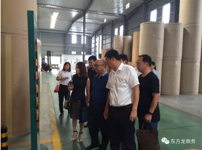 陪同湖南張家界、江蘇邳州實地考察新型包裝材料投資選址項目企業(yè),務實推進項目合作落地 陪同湖南張家界、江蘇邳州實地考察新型包裝材料投資選址項目企業(yè),務實推進項目合作落地