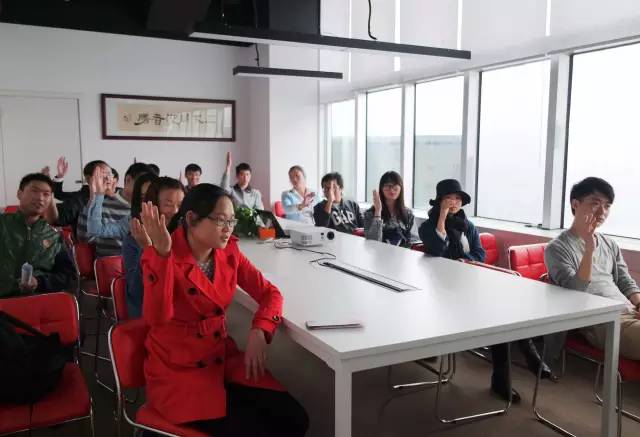 東方龍商務(wù)成功舉辦精英招聘會(huì)