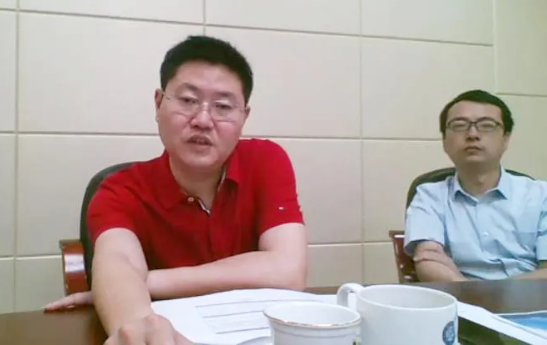 舉行智能終端全產(chǎn)業(yè)鏈投資選址項(xiàng)目的線上對(duì)接會(huì)，高效推進(jìn)項(xiàng)目選址落地