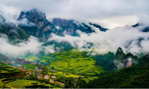 【甘南政府招商推介】 “五無”新甘南，高質量發展新時期