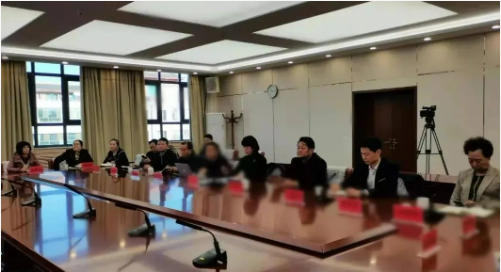 今日，由集團精準推介的兩個優質投資選址項目分別與甘肅某地方政府、陜西某地方政府成功簽訂投資協議 