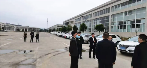 合作不到4個(gè)月，集團(tuán)精準(zhǔn)推介的高品質(zhì)定制鞋擴(kuò)建投資選址項(xiàng)目成功落地四川閬中