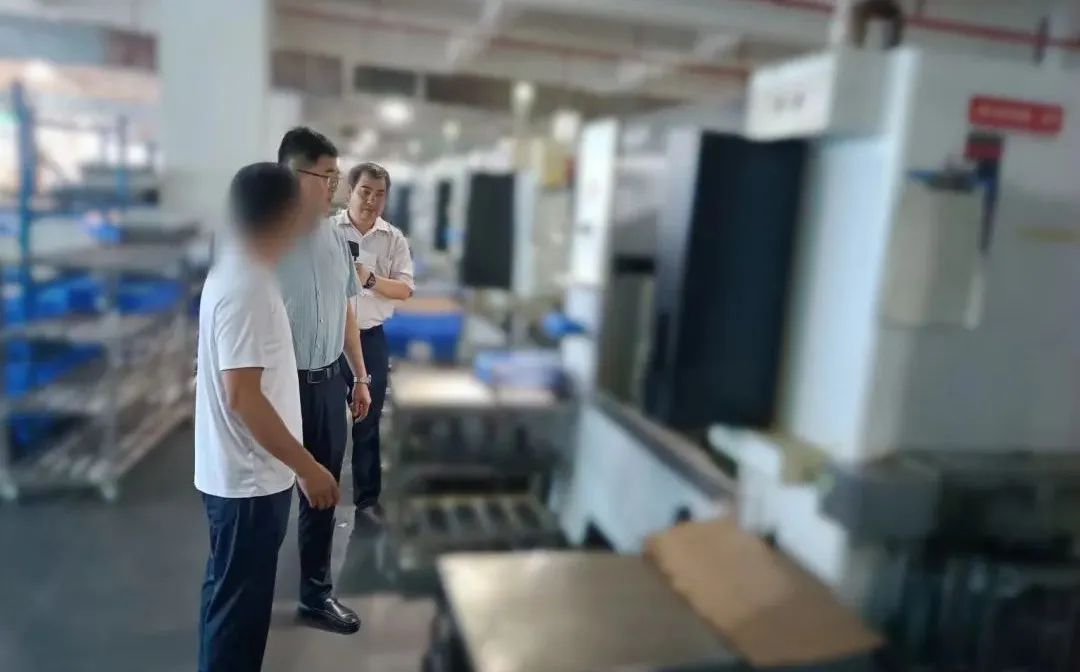 品勝等知名企業(yè)供應商！電子產品配件材料生產投資選址項目方實地考察甘肅某地方政府