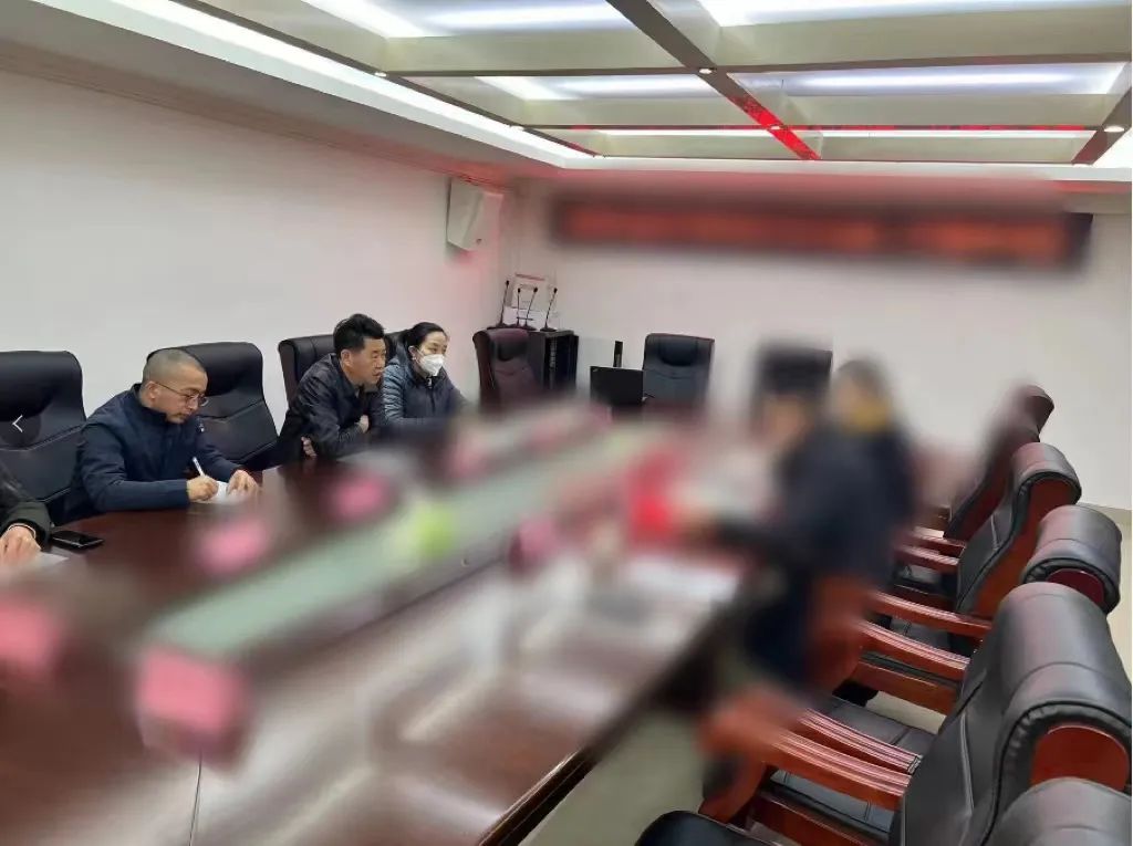 投資7億，年產(chǎn)值12億！消費電子材料生產(chǎn)擴建投資選址項目方成功考察江西某地方政府