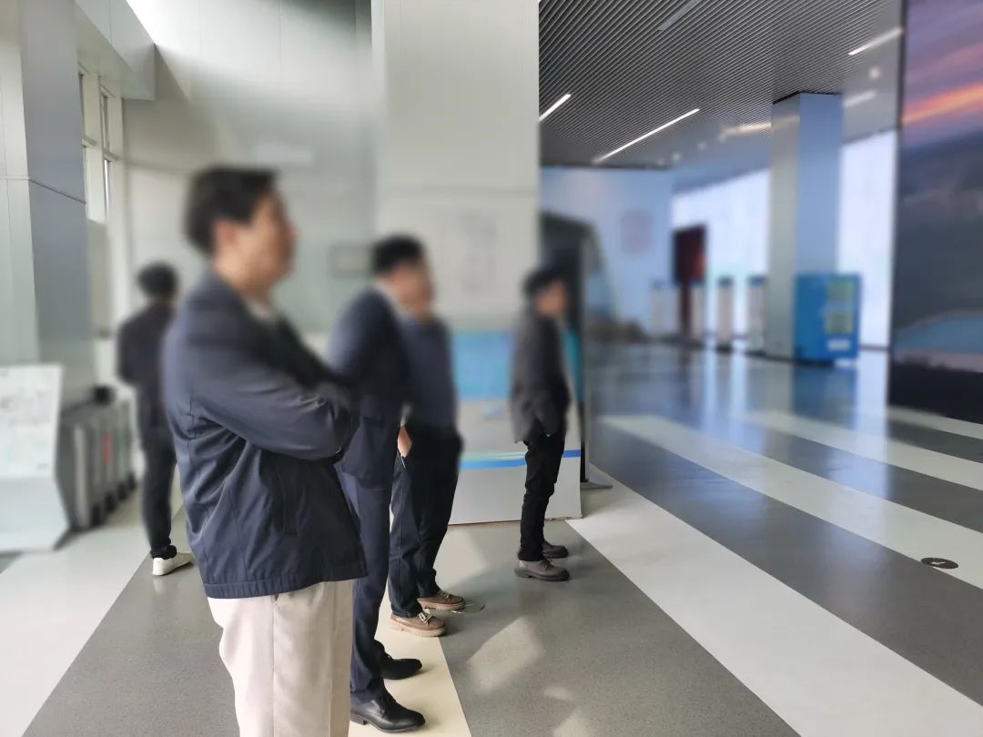 東風汽車、東山精密等企業合作伙伴！新能源固態電池擴建投資選址項目方反向考察浙江某地方政府