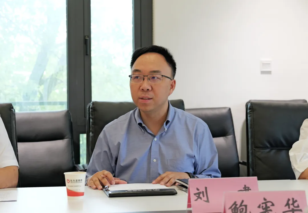 上海東方龍商務(wù)集團(tuán)與上海建工海南區(qū)域總部成功簽約，攜手開啟招商合作新藍(lán)海！