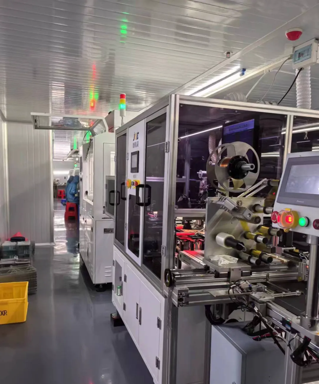 助力電子信息產業提質發展！由集團精準推介的汽車中控套裝生產投資選址項目在廣西賀州投產運營