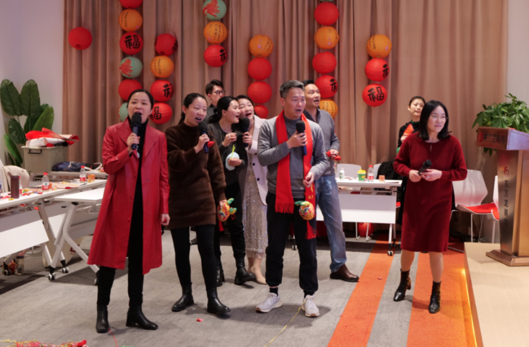 蛇來運轉，共征新程——東方龍商務年度慶典璀璨落幕！