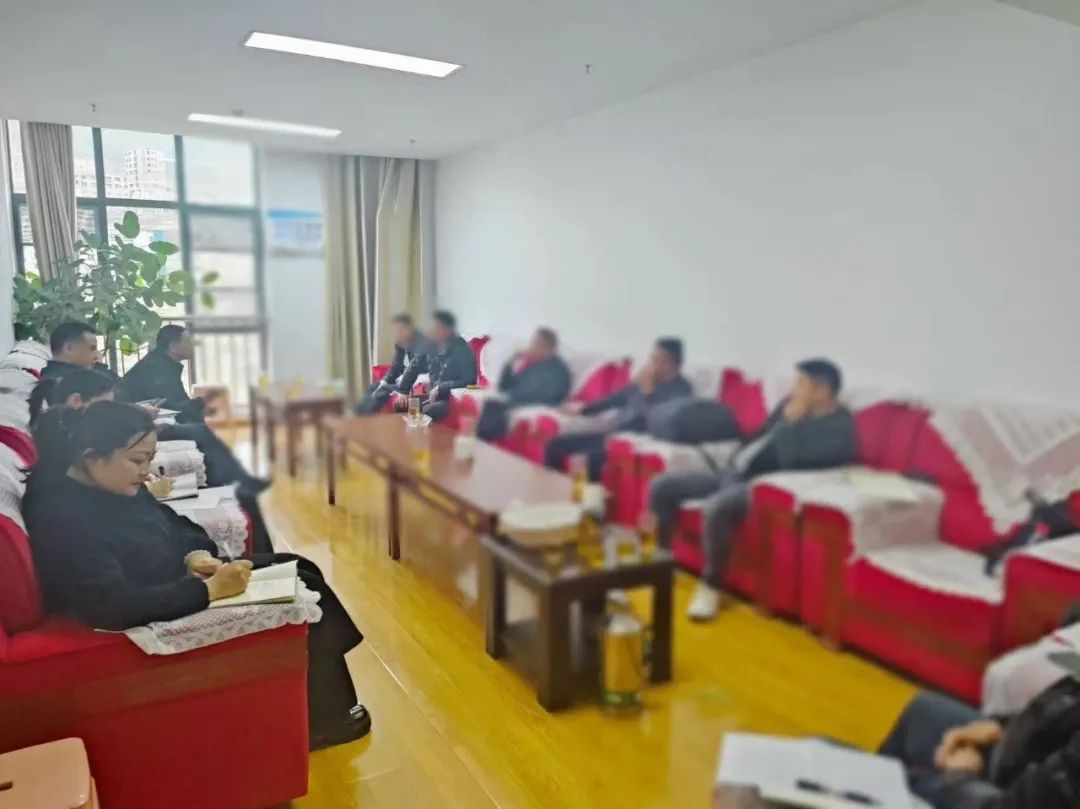 年產(chǎn)值15億！智慧化肉牛交易中心及屠宰加工投資選址項(xiàng)目方實(shí)地考察云南某地方政府