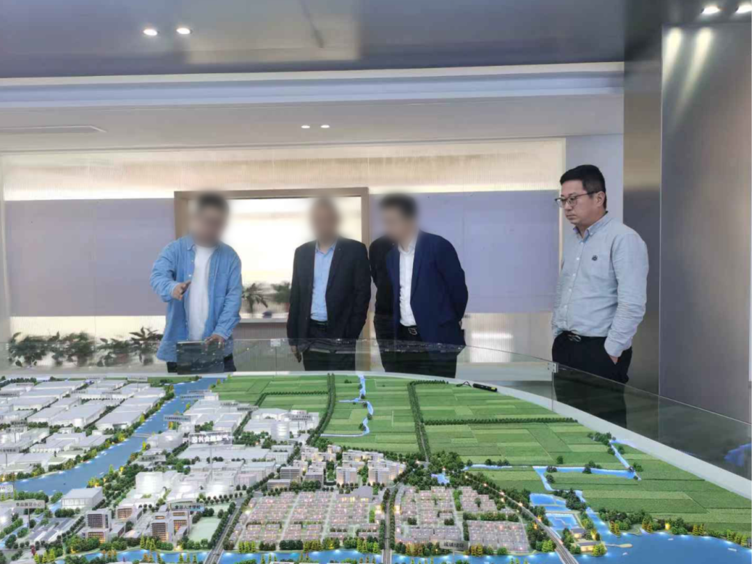 再掀項(xiàng)目落地潮！高端品牌休閑食品企業(yè)擴(kuò)建投資選址項(xiàng)目企業(yè)與浙江湖州南潯區(qū)成功簽約