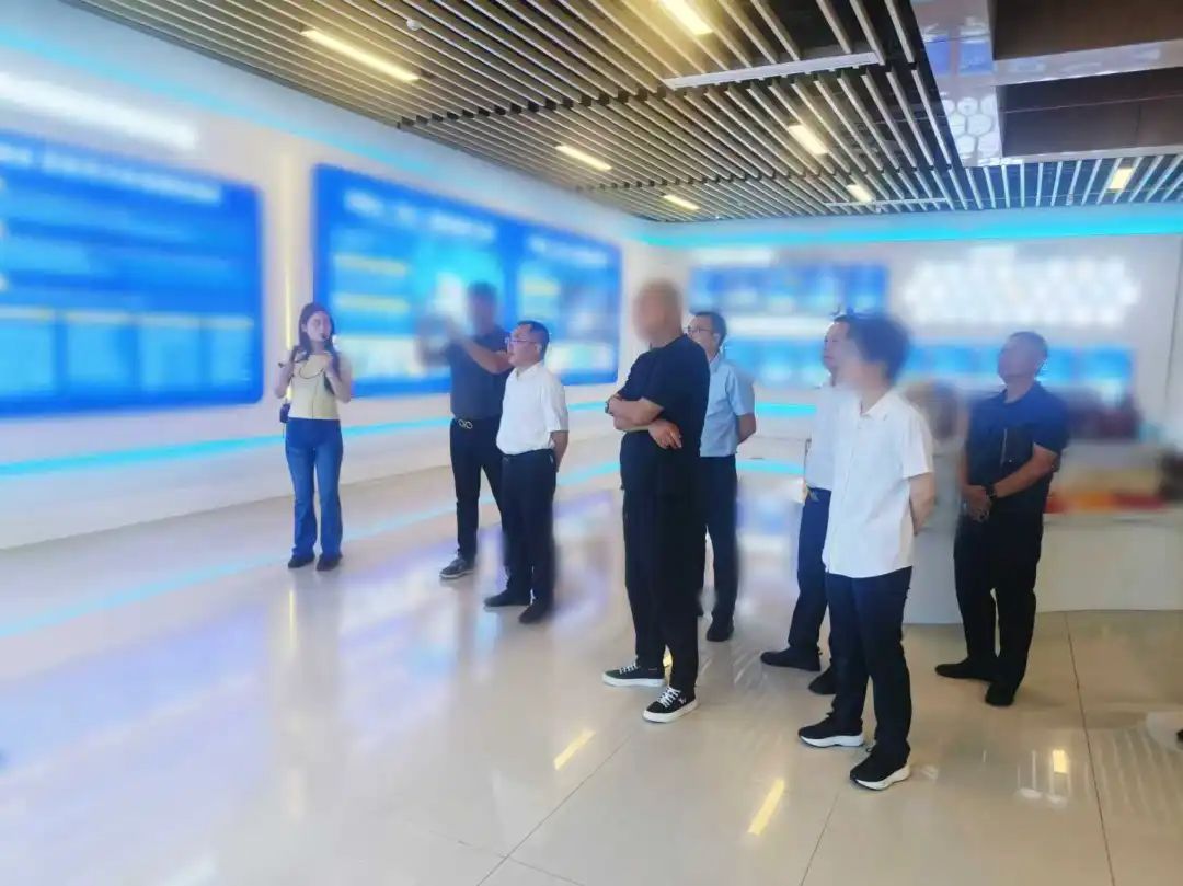 投資額20億！大型集團(tuán)循環(huán)材料擴(kuò)建投資選址項(xiàng)目方反向考察重慶某地方政府